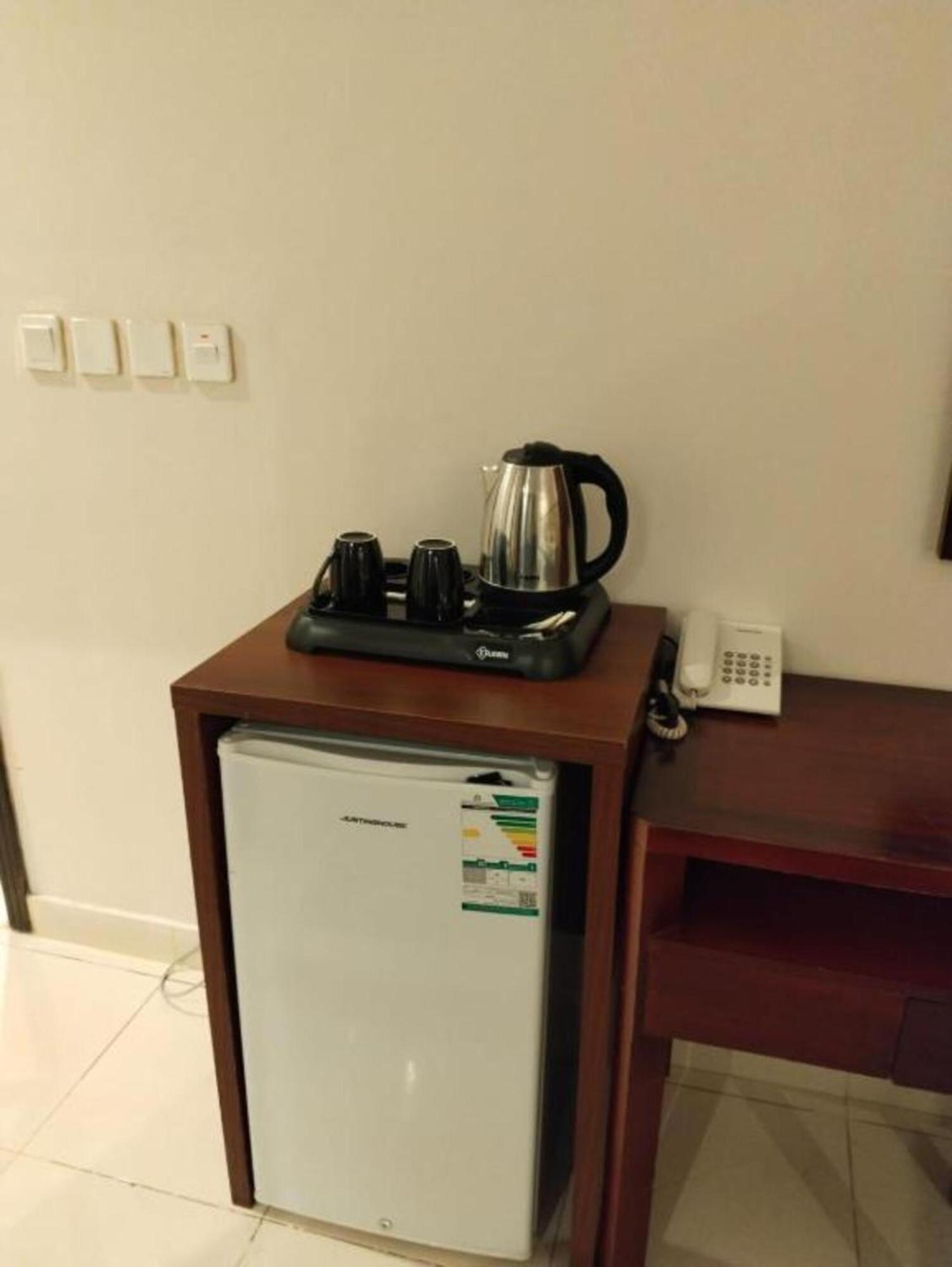 شقق اطلالة ابحر للشقق المخدومة Jeddah Exterior photo