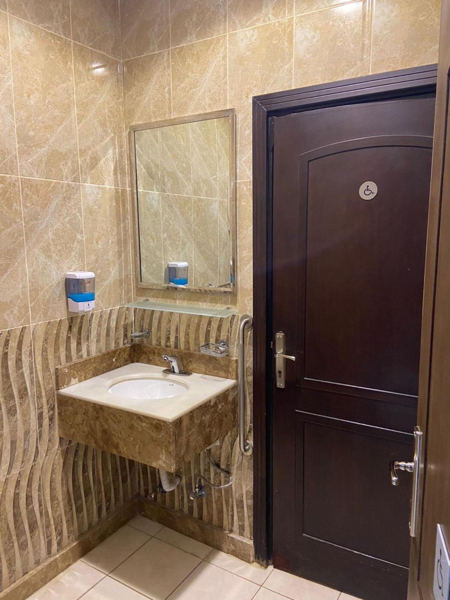 شقق اطلالة ابحر للشقق المخدومة Jeddah Exterior photo