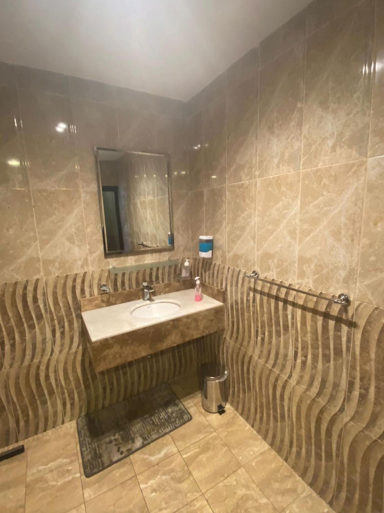 شقق اطلالة ابحر للشقق المخدومة Jeddah Exterior photo